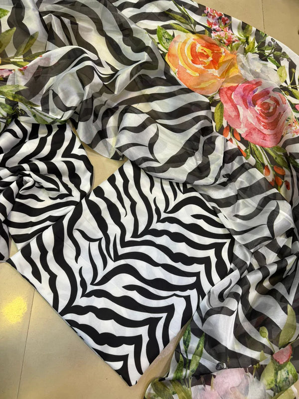 Digital Printed 3 Piece Swiss Lawn With Silk Dupatta 815