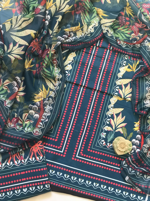 Digital Printed 3 Piece Swiss Lawn With Silk Dupatta 814